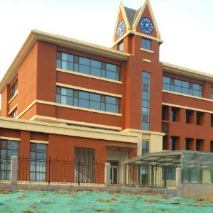 淄博市魯陽小學(xué)隔熱斷橋門窗及室內(nèi)外不銹鋼和鐵藝安全護(hù)欄